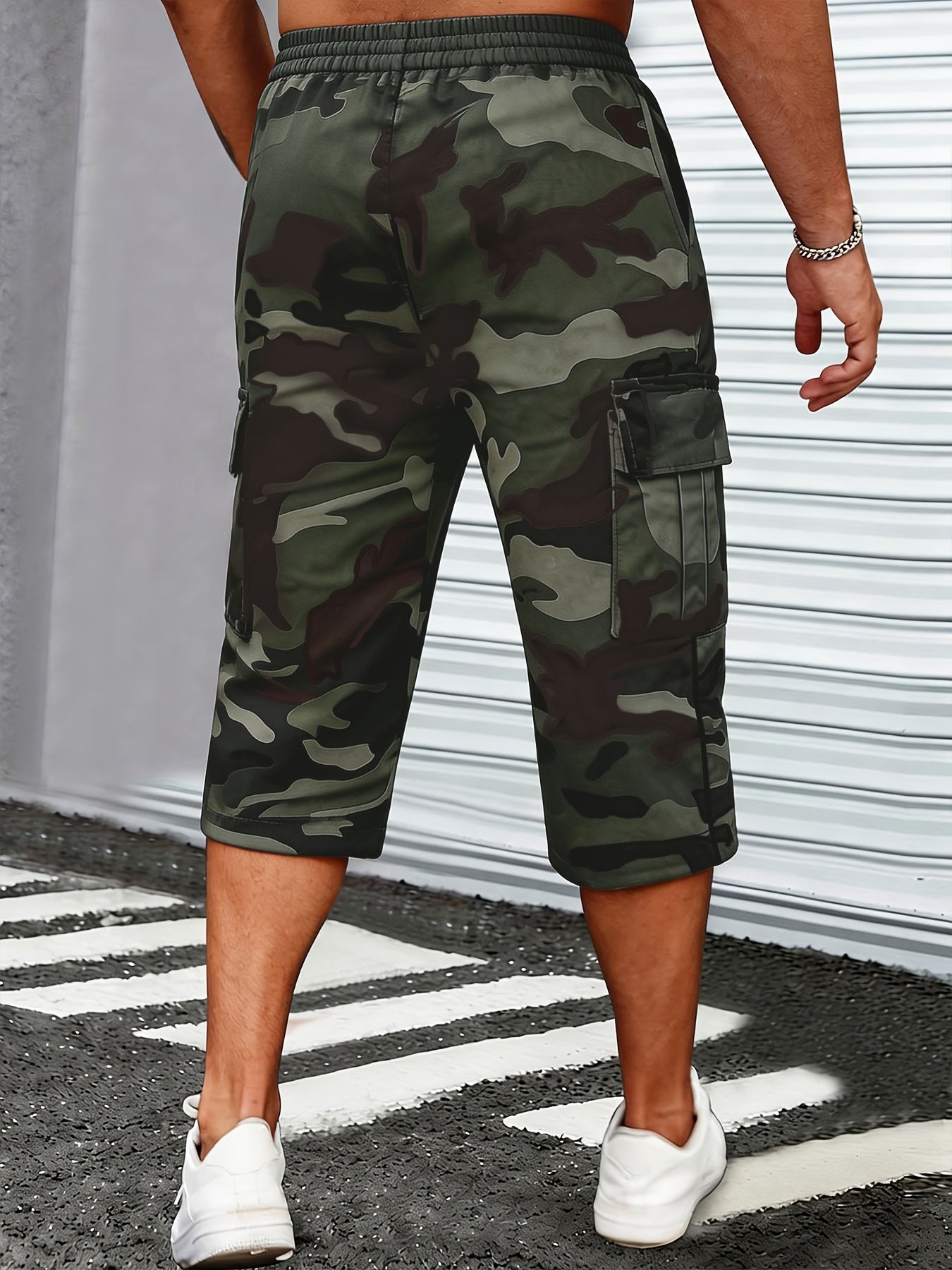 Men's Camo Cargo Capri Shorts, Multi-Pocket, Adjustable Waist