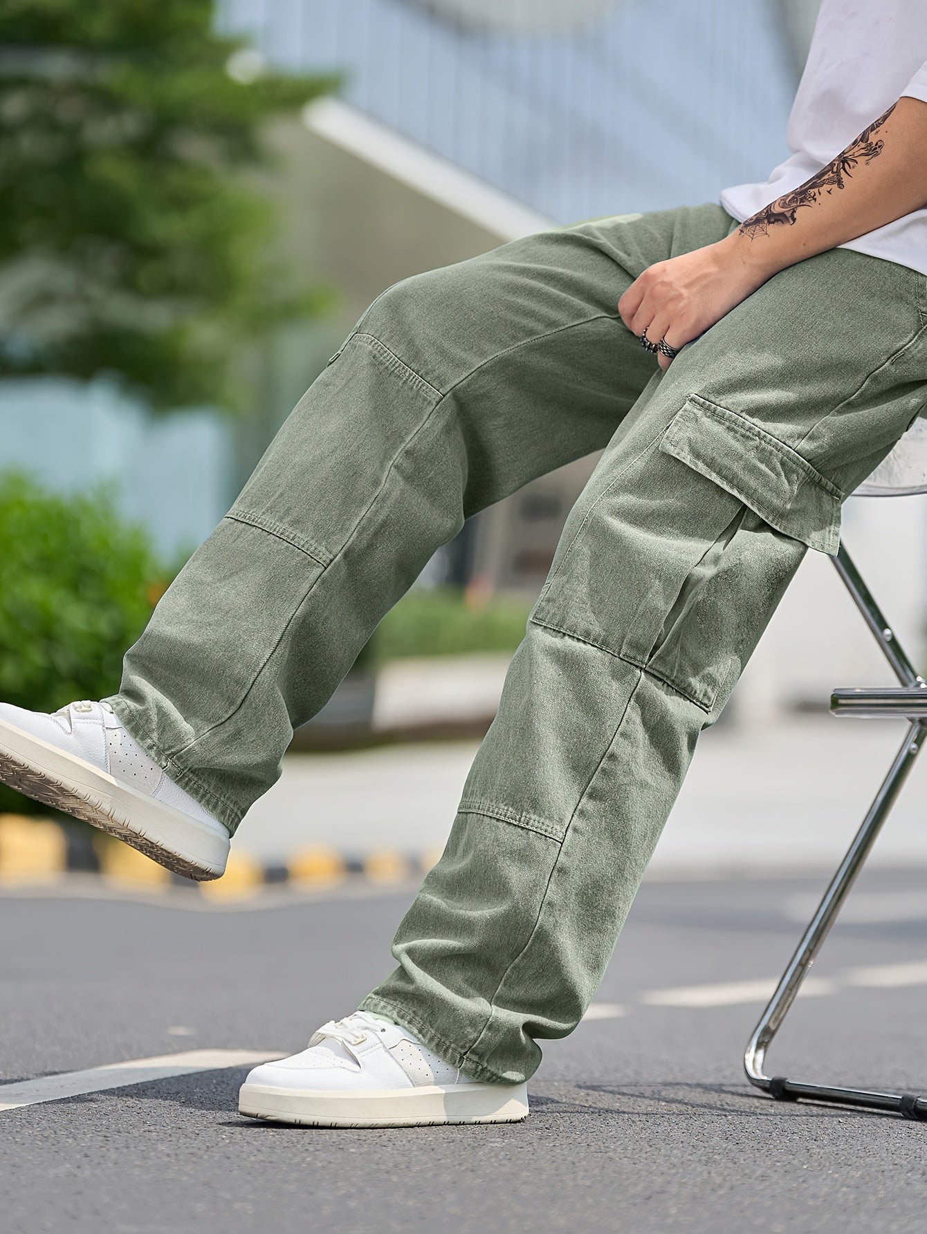 Men's Cargo Jeans, Loose Straight-Leg, Washed Denim