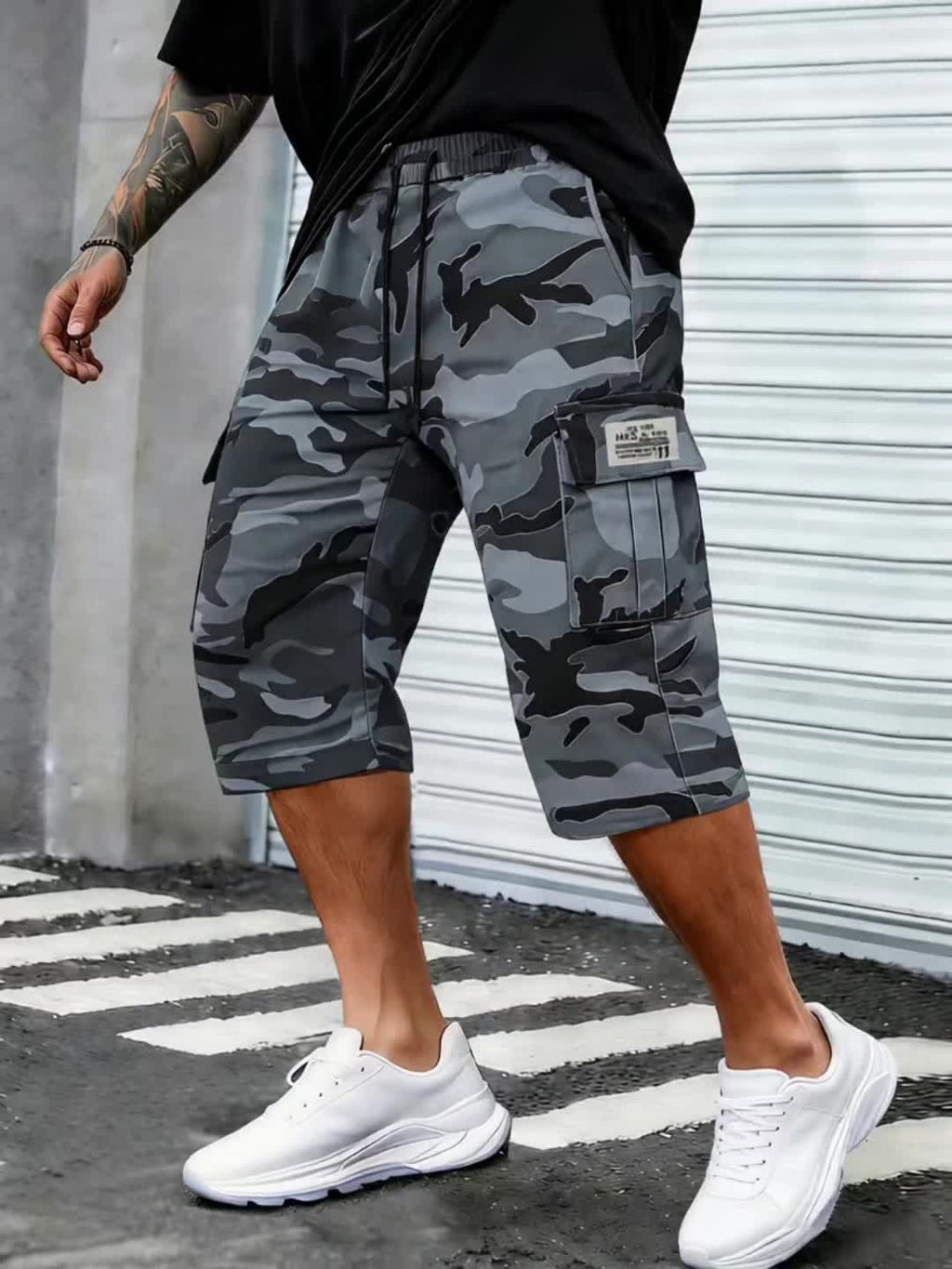 Men's Camo Cargo Capri Shorts, Multi-Pocket, Adjustable Waist